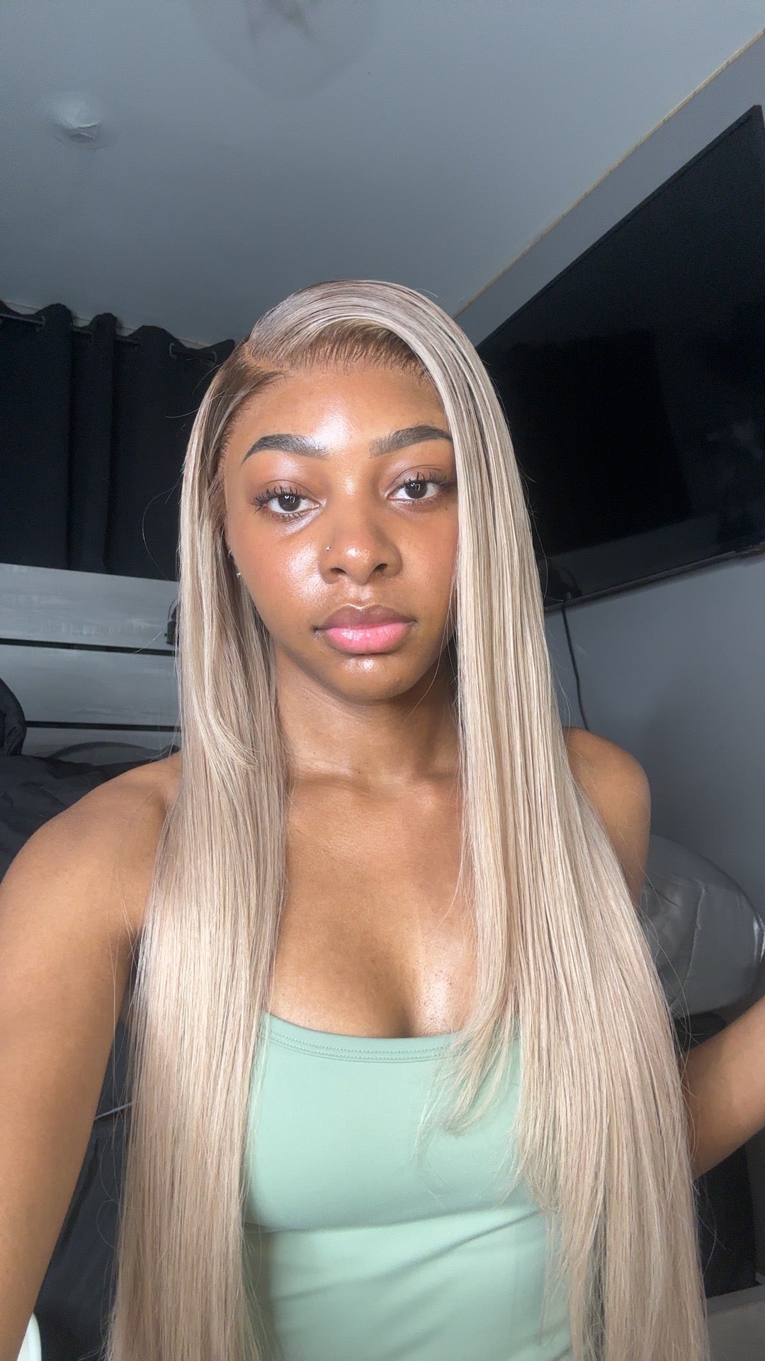 "DAPHNE" refurbished wig